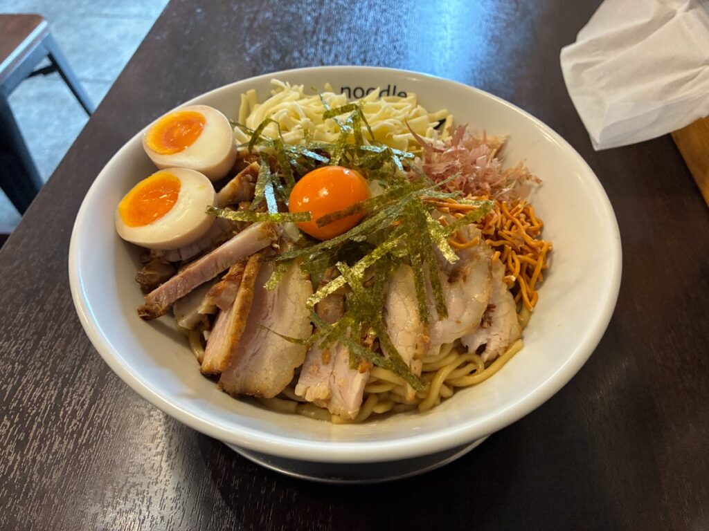 ヌードル スパンキーの写真