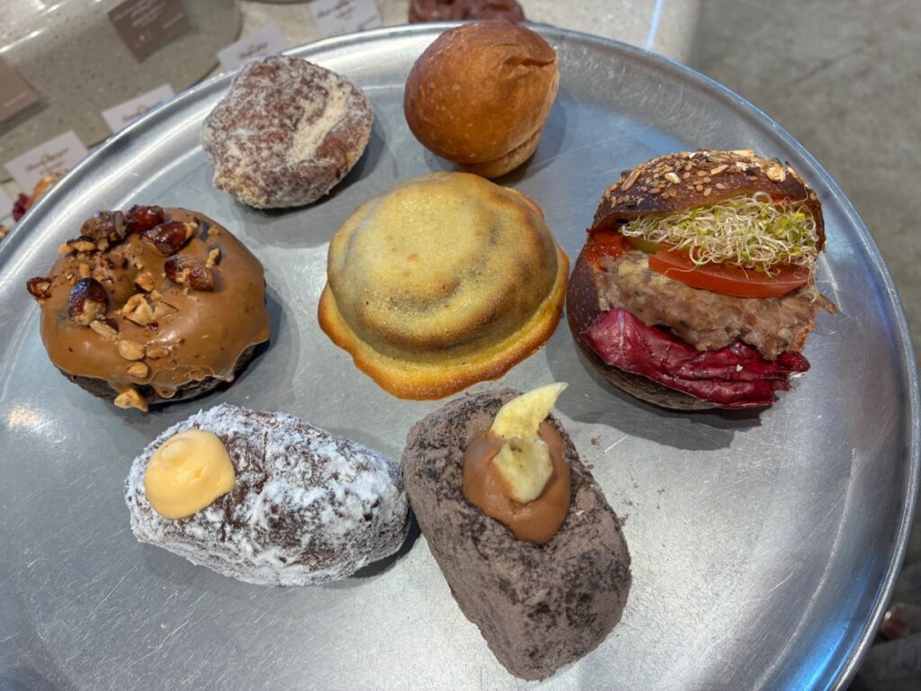 I'm donut? 自由が丘駅前の写真
