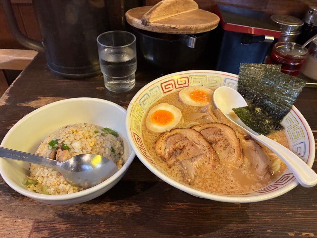 麻布ラーメン 麻布十番店の写真