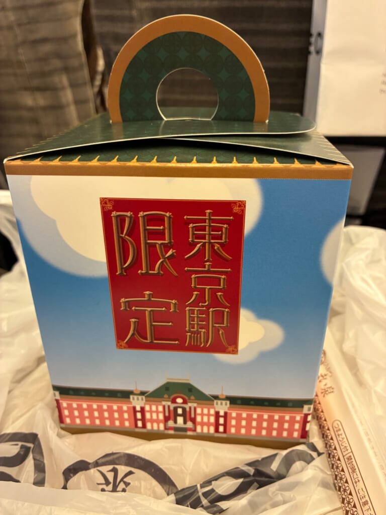 とんかつ まい泉 グランスタ東京店の東京駅丸の内駅舎 三階建て弁当