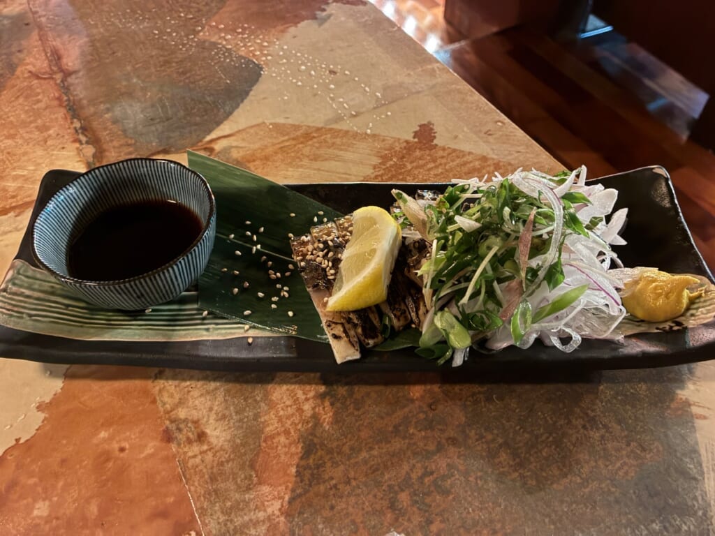 八十の別家の炙りしめ鯖