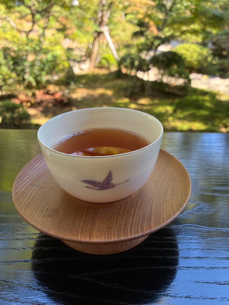 修禅寺 庭園茶席のお茶とお菓子