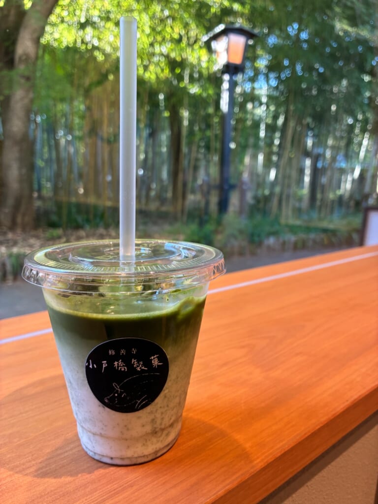 小戸橋製菓 修善寺温泉店の店内